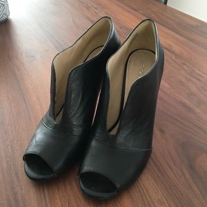 Nine West Artissa Peep Toe High Heel Booties
